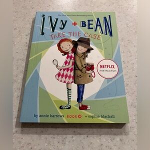 NEW Ivy + Bean Take the Case Paperback Book